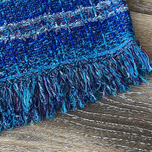 St. John Collection Tweed Knit Sleeveless Shift Dress - Picture 6 of 16